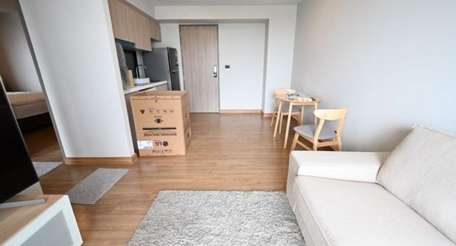 For rent 2 bed condo in Phaya Thai, Bangkok