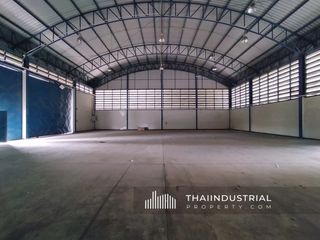 For rent warehouse in Si Racha, Chonburi