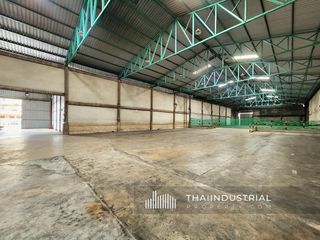Lagerhaus zur Miete in Mueang Pathum Thani, Pathum Thani