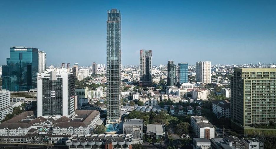 For sale 2 bedrooms condo in Watthana, Bangkok