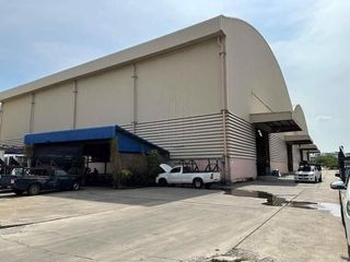 For rent warehouse in Bang Khun Thian, Bangkok