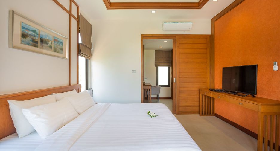 For sale 4 bedrooms villa in Mueang Krabi, Krabi