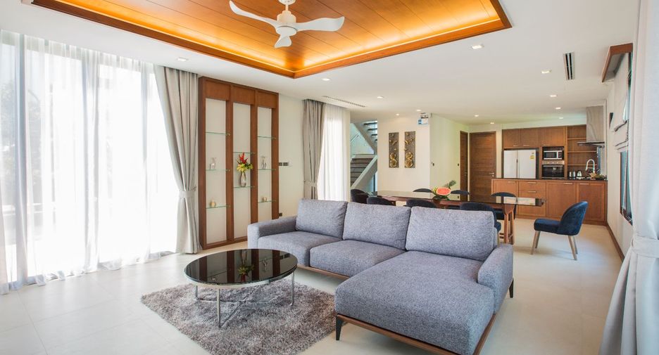 For sale 4 bedrooms villa in Mueang Krabi, Krabi