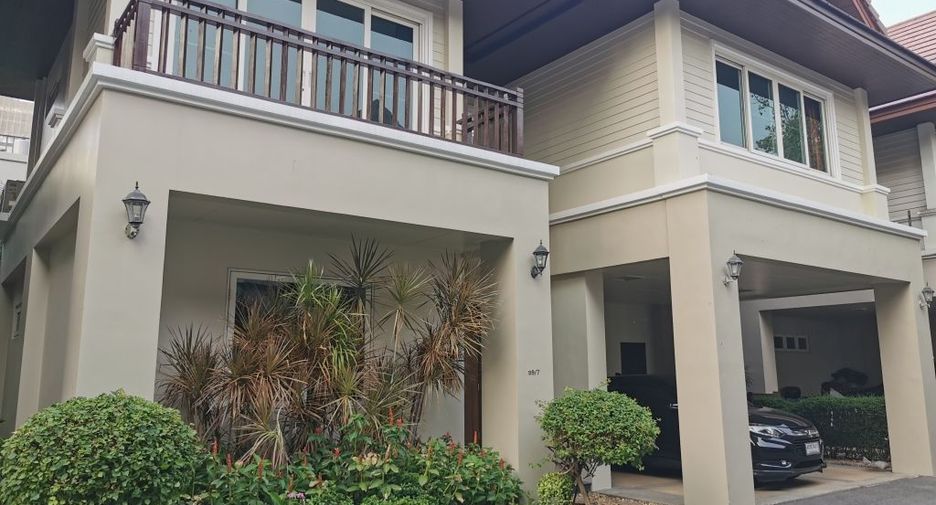 For rent 4 ベッドルーム house in Khlong Toei, Bangkok