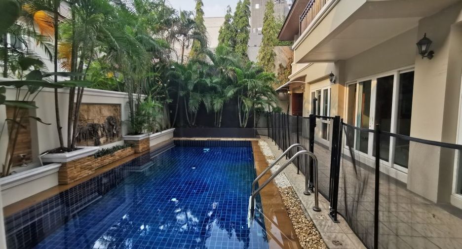 For rent 4 ベッドルーム house in Khlong Toei, Bangkok