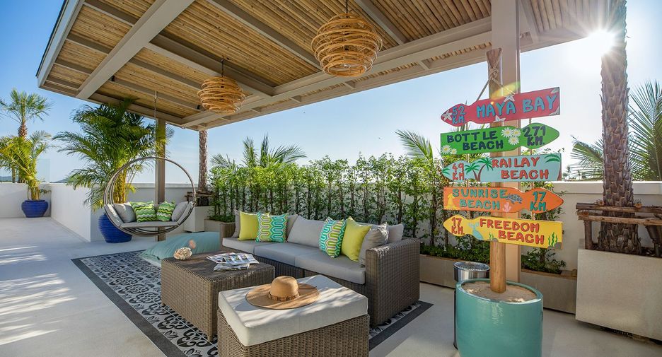 For sale 4 bedrooms condo in Mueang Phuket, Phuket