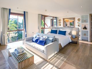 For sale 4 Beds condo in Mueang Phuket, Phuket