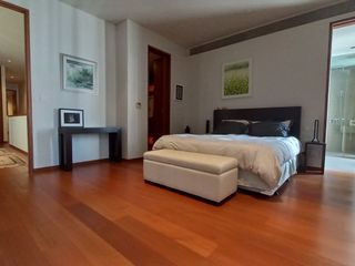 For sale 4 bedrooms condo in Sathon, Bangkok