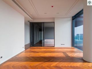 For rent and for sale 4 bedrooms condo in Khlong Toei, Bangkok