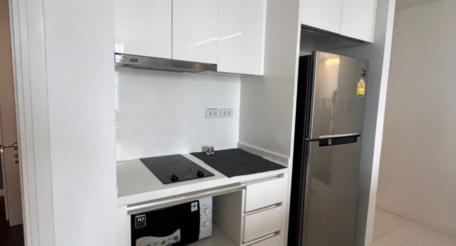 For sale and for rent 2 bedrooms condo in Sathon, Bangkok