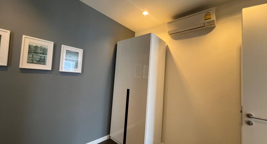 For sale and for rent 2 bedrooms condo in Sathon, Bangkok