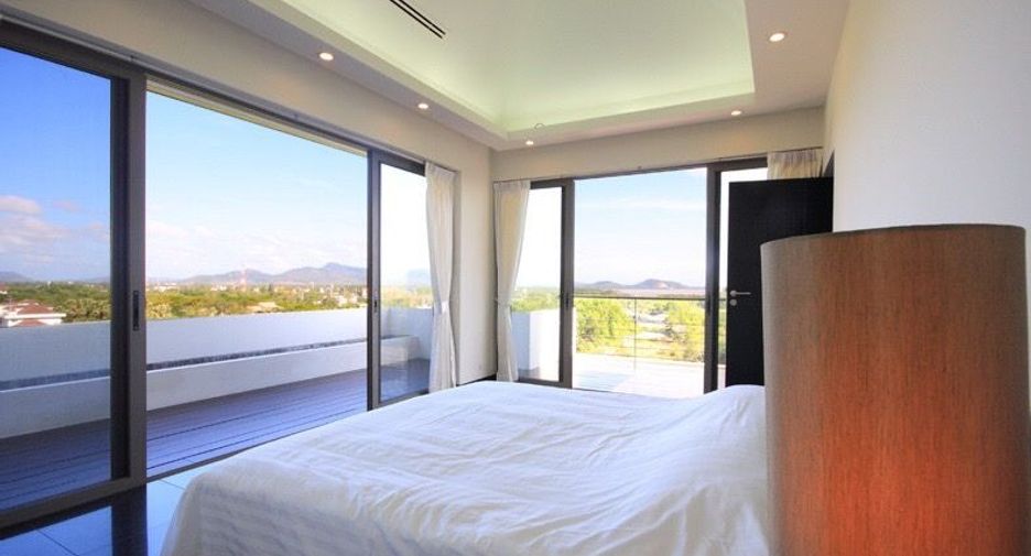 For sale 10 bedrooms house in Mueang Phuket, Phuket