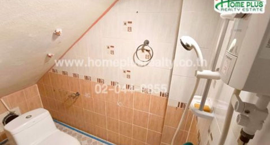 For sale 6 bedrooms retail Space in Bang Sue, Bangkok