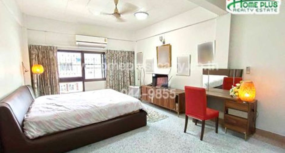 For sale 6 bedrooms retail Space in Bang Sue, Bangkok