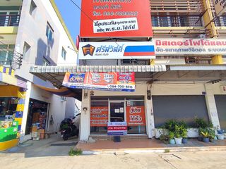 For sale 3 Beds retail Space in Mueang Samut Sakhon, Samut Sakhon