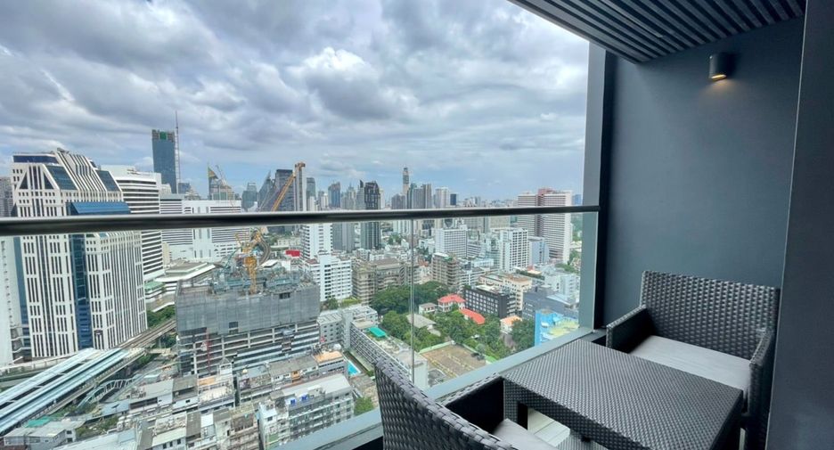 À louer 2 chambres condo à Khlong Toei, Bangkok