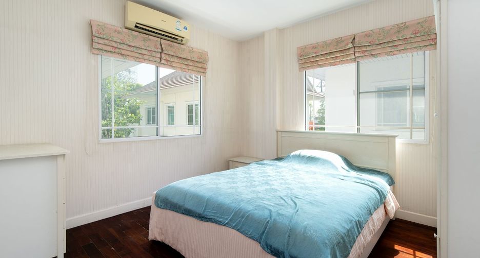 For sale 3 bedrooms house in Pak Kret, Nonthaburi