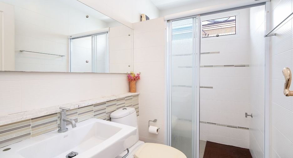 For sale 3 bedrooms house in Pak Kret, Nonthaburi