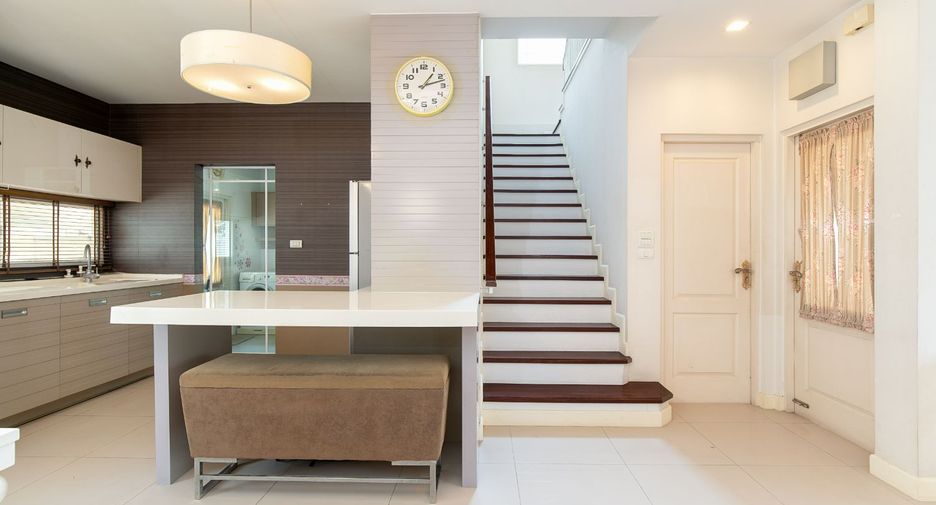 For sale 3 bedrooms house in Pak Kret, Nonthaburi