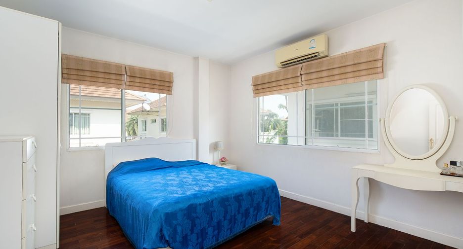 For sale 3 bedrooms house in Pak Kret, Nonthaburi