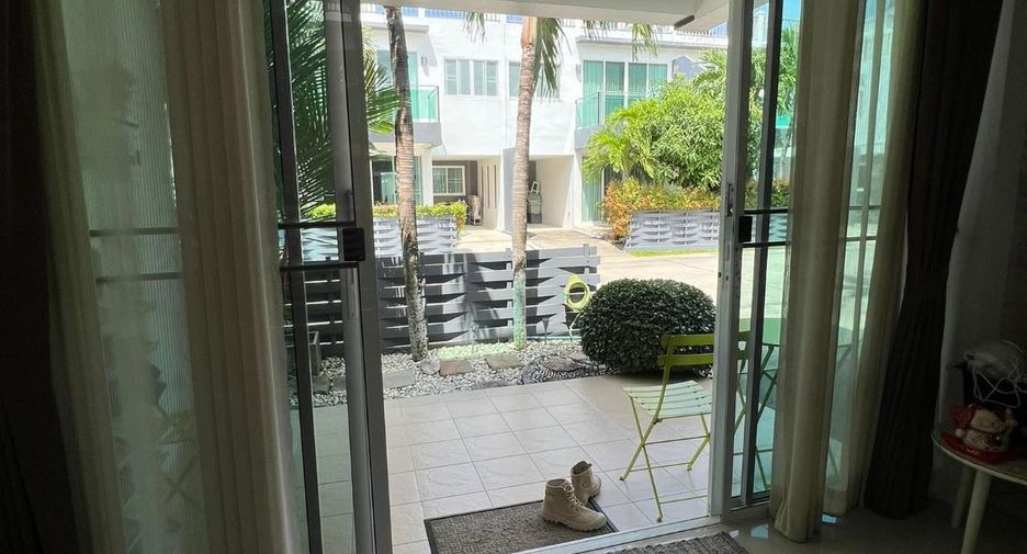 For sale 2 bedrooms townhouse in Kathu, Phuket