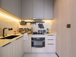 For sale 3 Beds house in Huai Khwang, Bangkok