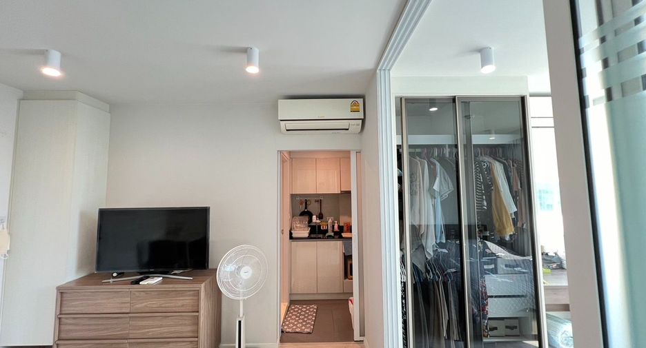 For sale 1 Beds condo in Lat Phrao, Bangkok