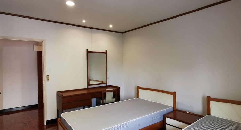 For rent 2 ベッドルーム apartment in Pathum Wan, Bangkok