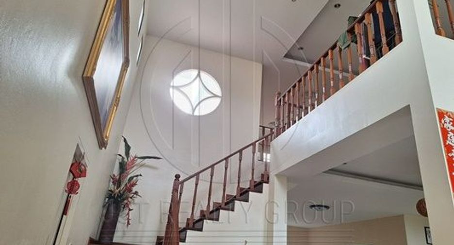 For sale 5 bed house in Bang Kruai, Nonthaburi