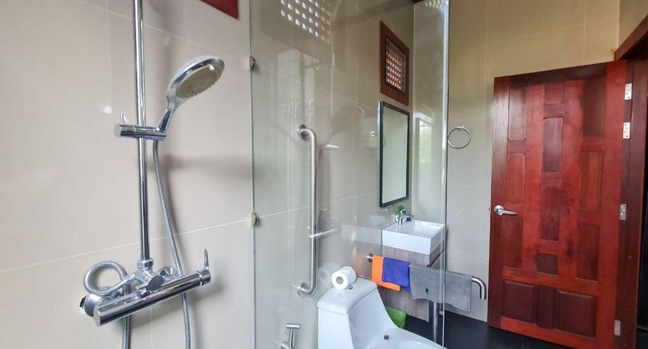 For rent and for sale 3 bedrooms villa in Mueang Phuket, Phuket