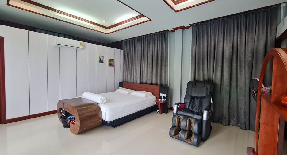 For rent and for sale 3 bedrooms villa in Mueang Phuket, Phuket