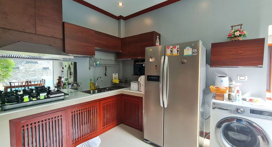 For rent and for sale 3 bedrooms villa in Mueang Phuket, Phuket
