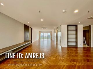 For rent 3 bedrooms condo in Sathon, Bangkok