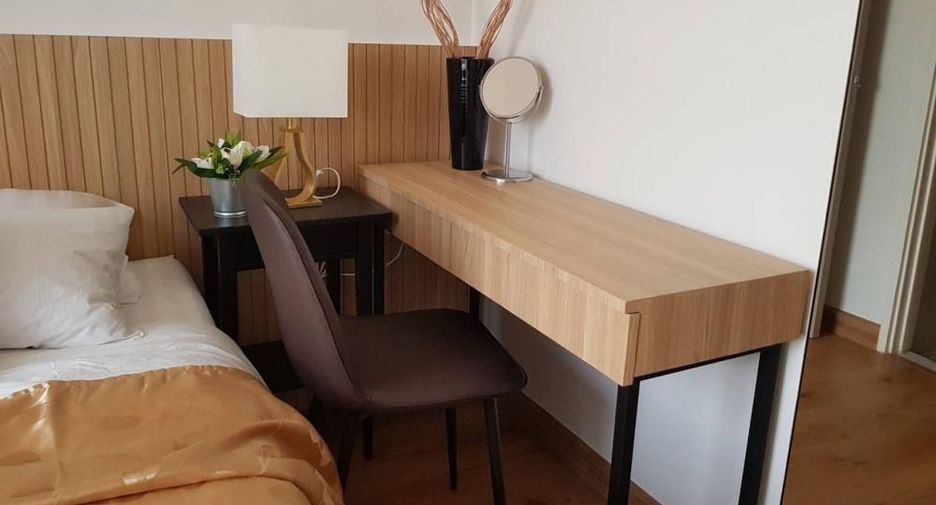 For rent and for sale 2 bedrooms condo in Watthana, Bangkok