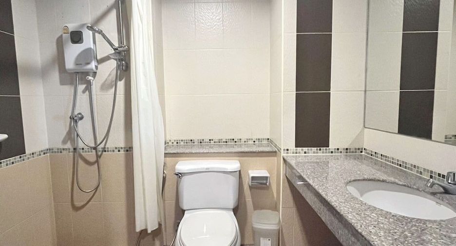 For sale 3 bedrooms condo in Mueang Chiang Mai, Chiang Mai