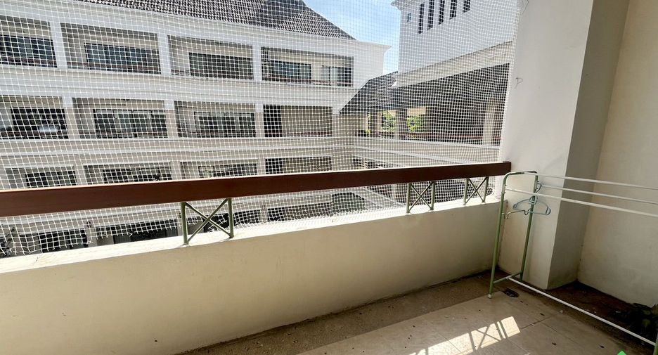 For sale 3 bedrooms condo in Mueang Chiang Mai, Chiang Mai