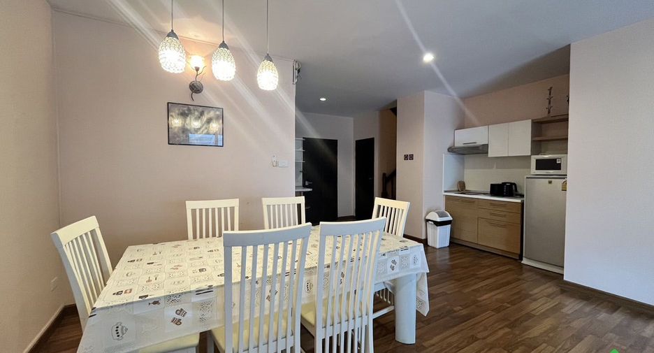 For sale 3 bedrooms condo in Mueang Chiang Mai, Chiang Mai