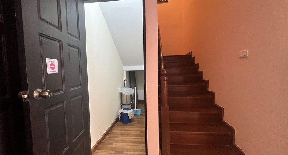 For sale 3 bedrooms condo in Mueang Chiang Mai, Chiang Mai