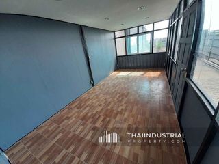 À louer entrepôt à Si Racha, Chonburi
