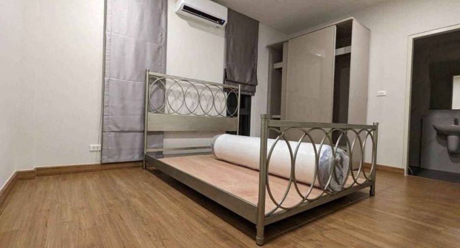 出租 4 卧室 独立屋 在 Bang Phli, Samut Prakan
