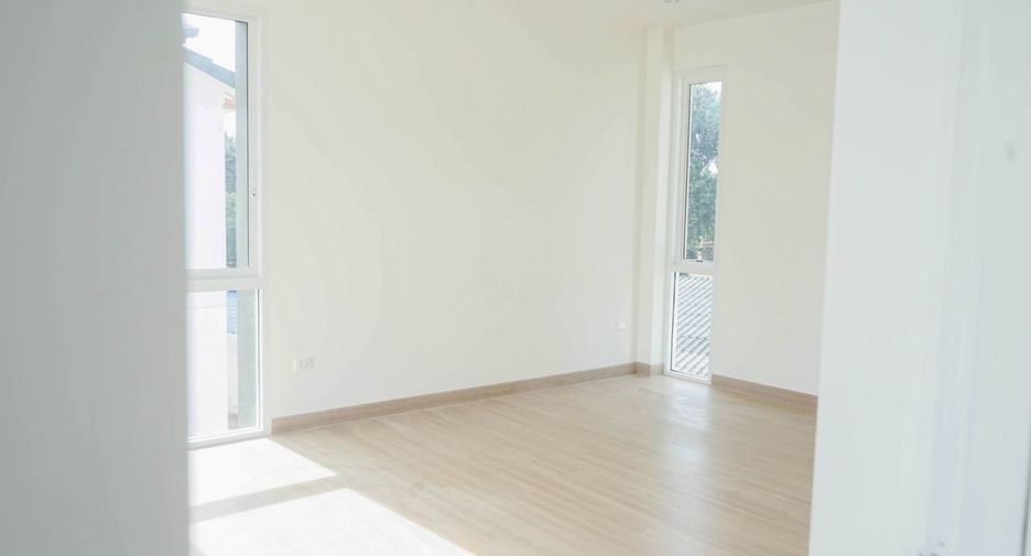 For sale 3 ベッドルーム house in Bang Lamung, Chonburi