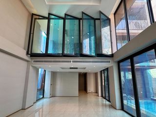 For sale 4 ベッドルーム house in Yan Nawa, Bangkok