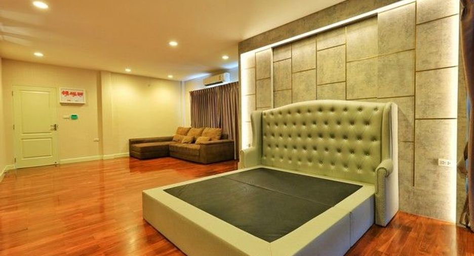 Casa en venta de 5 habitaciones en Bang Bon, Bangkok