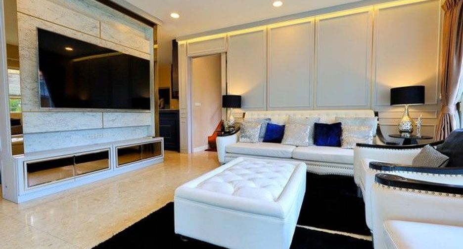 Casa en venta de 5 habitaciones en Bang Bon, Bangkok