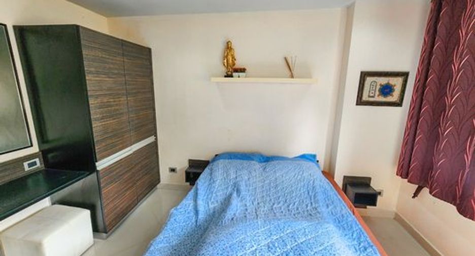 For sale 1 Beds condo in Phanat Nikhom, Chonburi