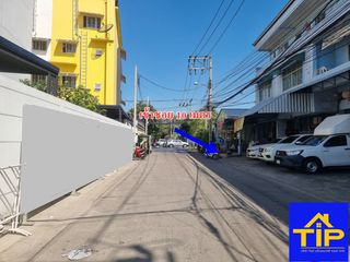 For sale 10 Beds retail Space in Lat Phrao, Bangkok