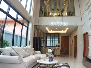 For rent そして for sale 4 Beds townhouse in Lat Phrao, Bangkok