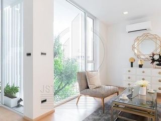For sale 4 Beds house in Wang Thonglang, Bangkok