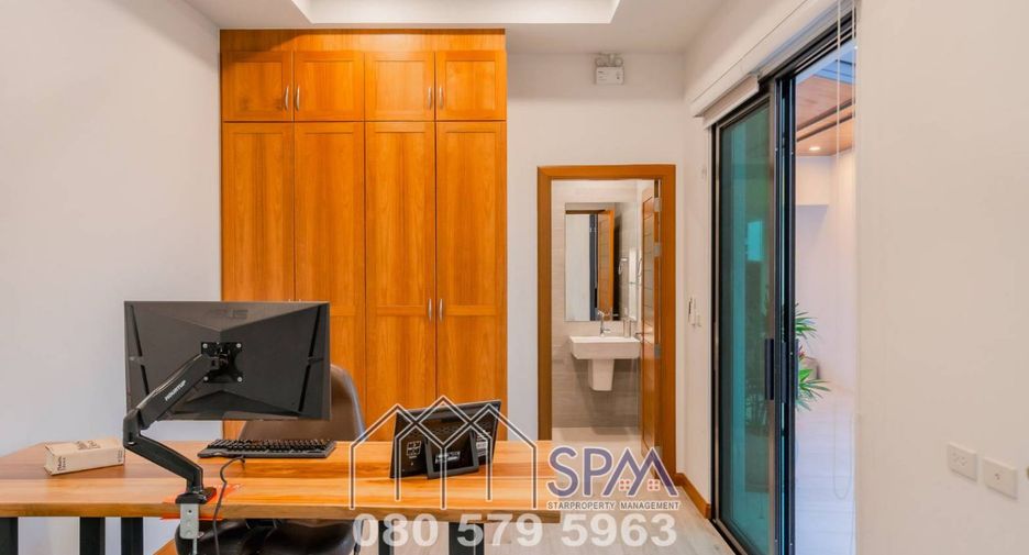 For sale 4 bedrooms villa in Hua Hin, Prachuap Khiri Khan
