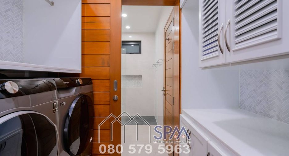 For sale 4 bedrooms villa in Hua Hin, Prachuap Khiri Khan